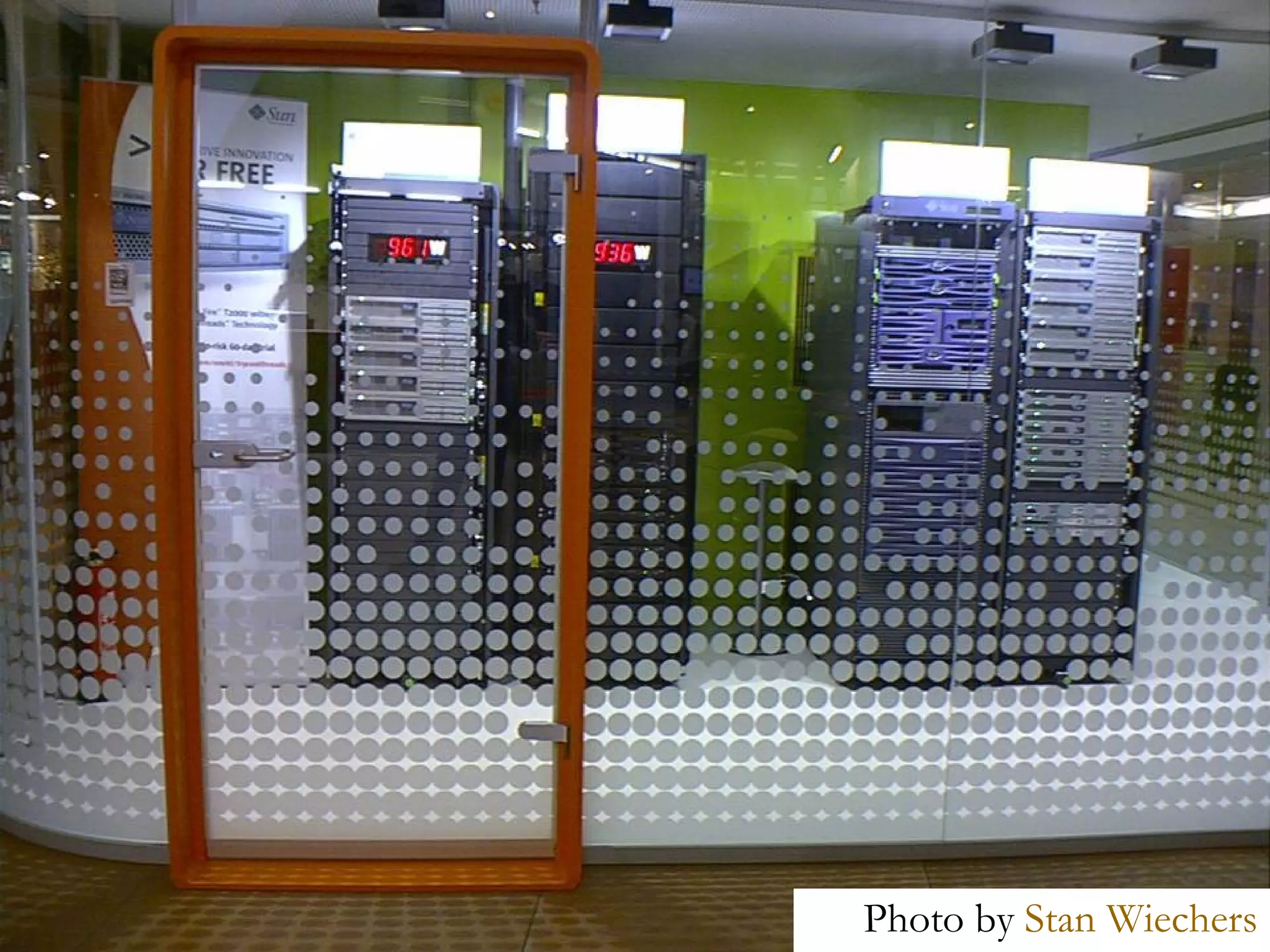 Photo by  Stan Wiechers 