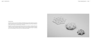 | 0 0 9
0 0 8 | P R O Y E C T O F U N C I O N A M I E N T O
El proyecto se basa en una retícula hexagonal y submúltiplos de esta. Cuando el proyecto se encuentra
abierto se asemeja a una flor de loto en floración, en donde los pétalos son la cubierta de madera. La
disposición de los módulos crea una geometría simétrica, permitiendo el paso del viento e iluminación
natural, generando crear un ambiente interior confortable.
El proyecto en su estado cerrado se transforma en una estructura compacta, en donde se pliega como
origami en sí mismo. Este sistema permite al proyecto entrar en su fase final, en donde así como una
flor de loto se cierra, la estructura también. Poco a poco las llamas al interior alcanzarán la madera,
y esta al tener espacios abiertos no sofocará al fuego, pero si lo protegerá del viento. Se quemará
poco a poco hasta quedar en cenizas y dar cierre al festival Burning Man.
P R O Y E C T O
 