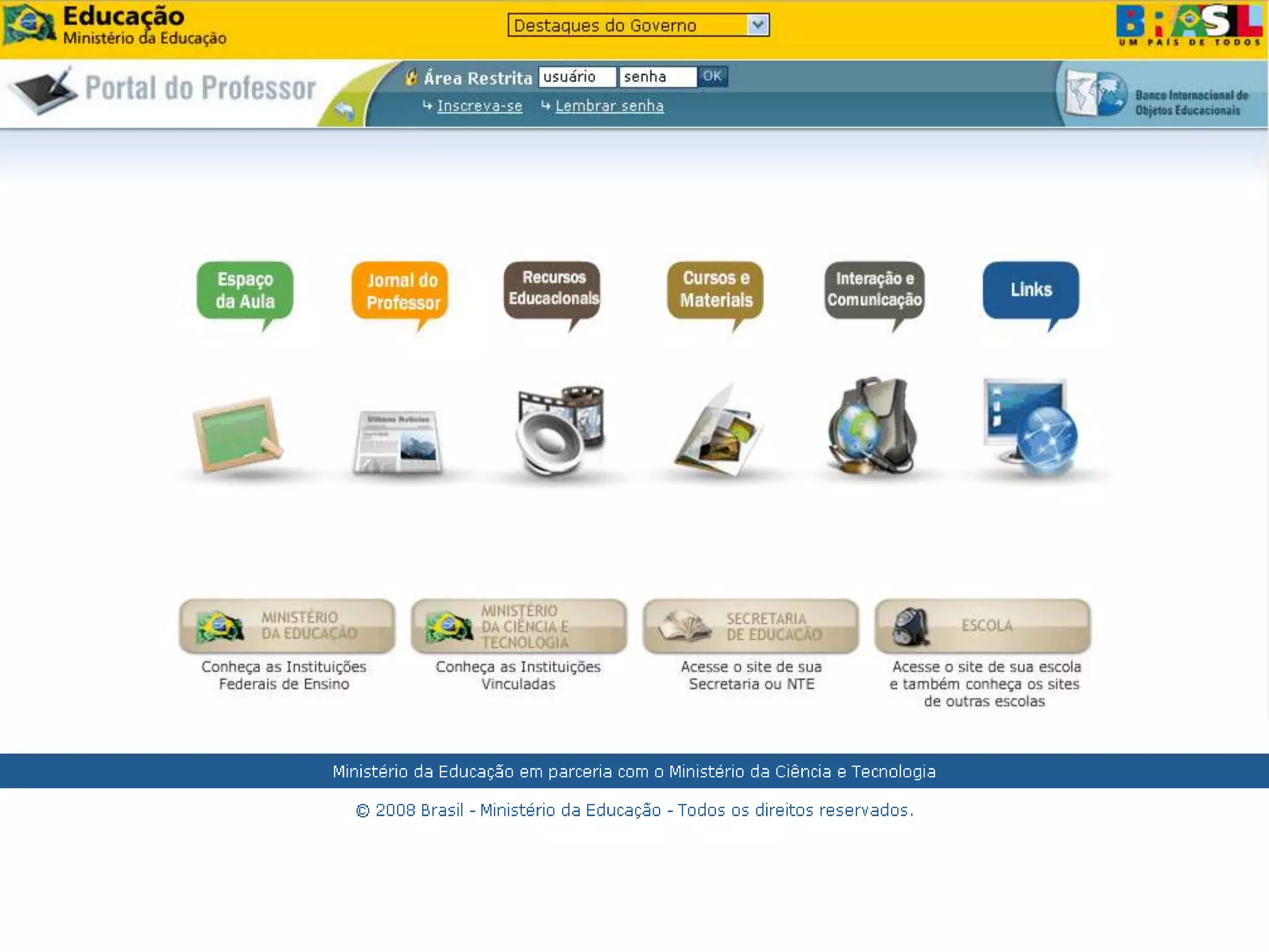  Articular a prática, gerenciando a organização do ambiente de aprendizagem e programando o uso dos recursos tecnológicos; 