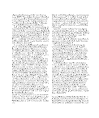 schgemachter Probleme, wie der Umweltverseu-
chung (FCKW, Waldsterben, Ozonloch, Giftmüll,...)
zu betreuen, sondern ihm anstelle dessen nur die
Verschnörkelung und das Styling von (nutzlosen)
Produkten mit dem einzigen Ziel der Profitsteige-
rung und erhöhtem Konsum zu überlassen.
Auch in Hinsicht auf das Subventionsprinzip des
Staates für Kultur-, Wissenschafts- und Wirtschafts-
politik sieht Aicher eine enorme Ungerechtigkeit, da
man zwar nicht von Einschränkung durch den Staat
im direkt repressiven Weg sprechen kann, der Staat
jedoch über die Finanzierungsverteilung entschei-
det und somit in der höchsten Position des Lenkens
und Planens ist. (Zitat S. 26: „Der Staat hat ... durch
noch schöneren Konsum.“)
Es werden heute mehr Museen als jemals sonst
gebaut, erklärt Aicher und setzt dies in Bezug auf
die der Postmoderne so willkommenen Verweise
auf Tradition, Historismus, Klassizismus und des
gewollten Bewusstwerdens der Bevölkerung - be-
wusst in der Hinsicht, dass es etwas Höheres, etwas
Unfassbares, gar etwas Symbolhaftes gibt.
Der Begriff des Symbols wird erläutert, als eine
Bezeichnung für alles Irrationale, alles Metaphysi-
sche. Also für alles, das sich dem bloßen Verstän-
dis entzieht und auf eine höhere Idee, jenseits von
Wahrheit verweist. Die Römer begannen, Dinge
symbolträchtig zu beladen, nachdem sie Tempel
und Säulen bei den Griechen abgeschaut hatten,
um sich ein Gefühl der Erhabenheit zu schaffen,
da man sich gern als gebildet gab. Tempel, welche
nach griechischer Betrachtung an religionsrelevan-
ten Orten stehen sollten und sei es mitten im Ge-
birge fanden nun bei den Römern ihren Weg in die
Städte, ans Ende einer zentralen Strasse oder Allee,
um auf die römische Allmacht zu verweisen.
Symbole verwischen nach Aichers Auffassung den
Blick auf die Wahrheit - da alles emporgehoben wer-
den muss und glorifiziert wird, ist es nicht möglich
das Tatsächliche afuzuzeigen.
(Zitat S. 28: „Jeder Herrscher kann bei einem Denk-
mal nur auf einem Pferd sitzen. Es gibt keinen, der
auf einem Esel säße.“) Das Symbol versucht, das
Wirkliche zu tarnen und von Missständen abzuken-
ken:
(Zitat S. 30:„Der Klassenkampf ... einer neoklassizis-
tischen Architektur.“) Er erwähnt, dass die großen
Kon- zerne, Unternehmen, Banken und Verische-
rungsgesellschaften sich opulente Kunstsammlun-
gen zulegen - wiedrum als Symbol für Wohlstand.
(Zitat S. 31: „Religion war einmal ... des nicht Abzu-
bildenden.“)
Symbolik ist an die Stelle der Herrschaft getre-
ten, sie diktiert den Menschen, was man zu kaufen
und zu haben hat. (Zitat S. 33: „Wir kaufen die Dinge
nicht mehr wegen ihres Aussehens, wegen ihrer
Form, wir kaufen sie als Symbol.“)
Hierbei grenzt er jedoch sehr strikt das Zeichen als
Äquivalent zu einem Sachverhalt ab, im Gegensatz
zum glorifizierenden Symbol.
Gegensätzlich dazu tritt die Zerstörung der
Symbole (laut Aicher seit Woodstock - S.33). Da-
bei erläutert Aicher anhand einer Metapher eines
Bühnenaufbaus von Gestänge und Scheinwerfern,
bei denen das Licht nicht mehr symbolträchtiger
Schein ist, sondern technisch erzeugt und man
jede Schraube und jedes Detail sehen darf- nichts
ist versteckt. (Zitat S. 34:„ Seit es den Strahler gibt ...
davongetragen.“)
Laut Aicher stehen wir auf der schwierigsten
Ebende aller Existenzen: wir brauchen nicht mehr
zu arbei- ten, nicht mehr zu denken, nichts mehr zu
machen (im Sinne von herstellen), wir sind frei (S.
35). Jedoch wollen wir uns ein Stück der Selbstbe-
stimmung erhalten und beziehen diese auf unsere
äußere Erscheinung. (Zitat S. 36:„ Die Ästhetik heute
ist der Ausweis, zu welcher Klasse man gehört.“)
Am Beispiel eines Fußballtrainers und dessen Klei-
dung (Sakko, Bügelfaltenhose, Halbschuhe, also
der vollkomme Gegensatz zu den Spielertrikots
und Sportsachen), erläutert Aicher die Ähnlich-
keit zu barocken Perücken, und der Verdammnis
zur Untätigkeit durch diese nahezu funktionslose
Kleidungsart. (Zitat S. 38: „Früher hieß es ... Begrün-
dung erhaben ist.“)
Die erste Moderne stellt für Aicher die Mitte des 19
Jh. dar, als Joseph Paxton seinen Kristallpalast für
die erste Weltausstellung in London 1851errichtete.
Bei dieser Art von Architektur bestimmte das Mate-
 