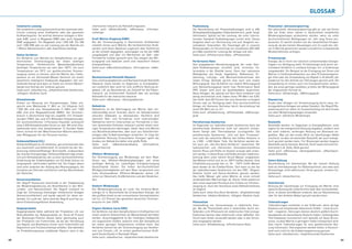GLOSSAR

     Installierte Leistung                                        chemischen Industrie als Rohstoff eingesetzt.                 Peakleistung                                                  Potenzieller Jahresenergieertrag
     Die installierte Leistung kennzeichnet die maximale elek-    Siehe auch >Biokraftstoffe, >Biomasse, >Trocken-              Die Nennleistung von Photovoltaikanlagen wird in kWp          Der potenzielle Jahresenergieertrag gibt an, wie viel Strom
     trische Leistung eines Kraftwerks oder des gesamten          schlempe                                                      (Kilowattpeak) angegeben. Dabei bezieht sich „peak“ (engl.    alle am Ende eines Jahres in Deutschland installierten
     Kraftwerksparks. Sie wird bei kleineren Anlagen in Kilo-                                                                   Höchstwert, Spitze) auf die Leistung, die unter interna-      Windenergieanlagen produzieren würden, wenn sie unter
     watt (kW), sonst in Megawatt (MW) oder auch Gigawatt         Kraft-Wärme-Kopplung (KWK)                                    tionalen Standard-Testbedingungen erzielt wird. Dieses        durchschnittlichen Bedingungen ein Jahr lang Strom pro-
     (GW) angegeben. Ein Megawatt sind 1.000 kW. Ein GW           Bei der Stromerzeugung in thermischen Kraftwerken             Vorgehen dient zur Normierung und zum Vergleich ver-          duzierten. Er weicht insofern von der tatsächlichen Einspei-
     sind 1.000 MW oder so viel Leistung wie der Betrieb von      entsteht immer auch Wärme. Bei herkömmlichen Kraft-           schiedener Solarzellen. Als Faustregel gilt in unseren        sung ab, da die meisten Neuanlagen erst im Laufe des Jah-
     1 Million Wasserkochern oder Haarföhnen benötigt.            werken wird diese Abwärme ungenutzt über Kühltürme            Breitengraden ein Stromertrag von mindestens 800 kWh          res in Betrieb genommen werden und jährlich schwankende
                                                                  an die Umwelt abgegeben, wohingegen sie bei der KWK           pro kWp installierter Leistung der Anlage und Jahr.           Windverhältnisse vorliegen.
     Kalina-Verfahren                                             ausgekoppelt und über ein Wärmenetz als Nah- oder             Siehe auch >Performance Ratio, >Photovoltaik
     Ein Verfahren zum Betrieb von Dampfturbinen zur geo-         Fernwärme nutzbar gemacht wird. Das steigert den Wir-                                                                       Primärenergie
     thermischen Stromerzeugung bei relativ niedrigen             kungsgrad und bedeutet somit eine wesentlich höhere           Performance Ratio                                             Energie, die in Form von natürlich vorkommenden Energie-
     Temperaturen. Herkömmliche Wasserdampfturbinen               Energieeffizienz.                                             Den angegebenen Nennwirkungsgrad, der unter Stan-             trägern zur Verfügung steht. Primärenergie wird durch ver-
     benötigen Temperaturen von weit über 100°C. Um auch          Siehe auch >Blockheizkraftwerk, >Fernwärme, >Nah-             dard-Testbedingunegn ermittelt wird, erreichen So-            schiedene Verfahren in nutzbare Energie, d.h. in Endenergie
     Temperaturen um 90°C zur geothermischen Stromer-             wärme                                                         larmodule in der Realität kaum. Denn hier reduzieren          umgewandelt. Ein Beispiel ist die Erzeugung von Strom und
     zeugung nutzen zu können, wird die Wärme des Tiefen-                                                                       Widrigkeiten wie Staub, Vogeldreck, Reflexionen, Er-          Wärme in Holzheizkraftwerken aus dem Primärenergieträ-
     wassers an ein Ammoniak-Wasser-Gemisch mit einem             Nachwachsende Rohstoffe (Nawaro)                              wärmung, Leitungs- und Wechselrichterverluste den             ger Holz oder die Umwandlung von Rapsöl in Kraftstoff, der
     wesentlich niedrigeren Siedepunkt abgegeben. Der ent-        Holz und Energiepflanzen sind Nachwachsende Rohstoffe         realen Ertrag. Deshalb spricht man auch vom realen            wiederum für den Antrieb von Fahrzeugen genutzt wird. Die
     stehende Dampf wird dann an Stelle von reinem Wasser-        (Nawaro). Diese werden im Gegensatz zu Energiepflan-          Wirkungsgrad. Das Verhältnis von realem Wirkungsgrad          Umwandlung ist immer auch mit Energieverlusten verbun-
     dampf zum Antrieb von Turbinen genutzt.                      zen zusätzlich aber auch für eine stoffliche Nutzung an-      zum Nennwirkungsgrad nennt man Performance Ratio              den, die umso geringer ausfallen, je höher der Wirkungsgrad
     Siehe auch >Geothermie, >Hydrothermale Geothermie,           gebaut, z.B. als Baumaterial, als Zellstoff für die Papier-   (PR). Dieser wird auch als Qualitätsfaktor bezeichnet.        der eingesetzten Technik ist.
     >Organic-Rankine-Cycle                                       industrie, als Schmierstoff, Farbstoff oder als sonstige      Neue Anlagen, die optimal auf dem Dach installiert und        Siehe auch >Endenergie, >Wirkungsgrad
                                                                  Rohstoffe für die chemische Industrie.                        wenig verschmutzt sind, haben einen PR-Wert von 0,85.
     Kilowattstunde                                               Siehe auch >Biomasse, >Energiepflanzen                        Das heißt, dass 85 Prozent des vom Generator erzeugten        Repowering
     Einheit zur Messung von Energiemengen. Dabei ent-                                                                          Stroms real zur Verfügung steht. Eine durchschnittliche       Ersatz alter Anlagen zur Stromerzeugung durch neue, lei-
     spricht eine Wattstunde (1 Wh) ca. 3,6 Kilojoule (kJ).       Nahwärme                                                      Anlage mit kleineren Verlusten durch Verschattung hat         stungsstärkere Anlagen am selben Standort. Der Begriff Re-
     1.000 Wh sind eine Kilowattstunde (1 kWh) und 1.000          Nahwärme ist die Übertragung von Wärme über ver-              einen PR-Wert von ca. 0,7.                                    powering wird vor allem im Zusammenhang mit dem Ersatz
     kWh sind eine Megawattstunde (MWh). Der Stromver-            hältnismäßig kurze Strecken durch ein Nahwärmenetz            Siehe auch >Peakleistung, >Photovoltaik, >Wirkungs-           von alten Windenergieanlagen verwendet.
     brauch in Deutschland liegt bei ungefähr 615 Terawatt-       zwischen Gebäuden zu Heizzwecken. Rechtlich wird              grad                                                          Siehe auch >Onshore-Windenergie
     stunden (TWh), das sind 615 Milliarden Kilowattstunden.      zwischen Nah- und Fernwärme nicht unterschieden.
     Ein durchschnittlicher 3-Personen-Haushalt verbraucht        Nahwärme wird im Unterschied zur Fernwärme in klei-           Petrothermale Geothermie                                      Reststoffe
     etwa 3.500 Kilowattstunden Strom im Jahr. Mit einer Kilo-    nen, dezentralen Einheiten realisiert und bei relativ nied-   Im Gegensatz zur hydrothermalen Geothermie kann die           Reststoffe werden, im Gegensatz zu Energiepflanzen, nicht
     wattstunde kann man beispielsweise 15 Stunden Radio          rigen Temperaturen übertragen. Daher lässt sich Wärme         petrothermale Geothermie nicht auf natürlich vorhan-          eigens für die energetische Nutzung angebaut, sondern sind
     hören, einmal mit der Waschmaschine Wäsche waschen,          aus Blockheizkraftwerken, aber auch aus Solarthermie-         denen Dampf oder Thermalwasser zurückgreifen. Die             bei einer anderen, vorherigen Nutzung von Biomasse an-
     oder Mittagessen für vier Personen kochen.                   anlagen oder Erdwärmeanlagen verwerten. Im Zuge der           petrothermale Geothermie „sitzt auf dem Trockenen“            gefallen. Was auf den ersten Blick als überflüssiger Abfall
                                                                  verstärkten Nutzung Erneuerbarer Energien spielt der          und nutzt die natürliche Wärme des heißen Gesteins in         erscheint, ist aber ein wertvoller Reststoff, der auch energe-
     Kohlenstoffdioxid (CO2)                                      Ausbau von Nahwärme daher eine große Rolle.                   ca. 2.000 - 6.000 Meter Tiefe. Die Verfahren werden da-       tisch genutzt werden kann. Für Bioenergie werden biogene
     Kohlenstoffdioxid ist ein farbloses, geruchsneutrales Gas    Siehe auch >Blockheizkraftwerk, >Fernwärme,                   her auch als „Hot-Dry-Rock-Verfahren“ bezeichnet. Mit         Reststoffe wie Erntereste, Biomüll, Stroh sowie tierische Ex-
     aus Sauerstoff und Kohlenstoff. Es entsteht bei der Ver-     >Solarthermie                                                 hydraulischen und chemischen Stimulationsverfahren            kremente (z.B. Gülle, Mist) genutzt.
     brennung kohlenstoffhaltiger Brennstoffe, insbesondere                                                                     können Risse und Klüfte im Gestein erzeugt oder erwei-        Siehe auch >Biomasse, >Energiepflanzen, >Nachwach-
     der fossilen Energieträger. Kohlenstoffdioxid trägt erheb-   Offshore-Windenergie                                          tert werden. In diese Risse und Klüfte wird per Injektions-   sende Rohstoffe
     lich zum Klimawandel bei, der zu einer durchschnittlichen    Die Stromerzeugung aus Windenergie auf dem Meer.              bohrung dann unter hohem Druck Wasser eingepresst.
     Erwärmung der Erdatmosphäre um 0,8 Grad Celsius im           Strom aus Offshore-Windenergieanlagen soll einen              Das Wasser erhitzt sich im ca. 200°C heißen Gestein. Eine     Solare Kühlung
     vergangenen Jahrhundert geführt hat. Die Folgen davon        wichtigen Beitrag zur zukünftigen Energieversorgung           Förderbohrung pumpt das ca. 90 - 150°C heiße Wasser           Raumkühlung mit Solarenergie. Bei der solaren Kühlung
     sind unter anderem der Anstieg des Meeresspiegels, die       Deutschlands leisten. Die hohen durchschnittlichen            dann wieder an die Erdoberfläche. Dort kann es wie bei        wird als Antriebsenergie für Kältemaschinen, wie etwa eine
     Zunahme von Stürmen und Dürren und das Abschmelzen           Windgeschwindigkeiten auf dem Meer versprechen eine           der hydrothermalen Geothermie mit den ORC- (Organic           Klimaanlage, nicht elektrischer Strom genutzt, sondern So-
     der Gletscher.                                               hohe Stromausbeute. Offshore-Windparks stehen z.B.            Rankine Cycle) und Kalina-Verfahren genutzt werden:           larthermie.
                                                                  schon vor Dänemark, Großbritannien und den Niederlan-         Das heiße Wasser gibt seine Wärme an einen schnell            Siehe auch >Solarthermie
     Konversionsflächen                                           den.                                                          verdampfenden Wärmeträger ab. Dieser treibt wiederum
     Der Begriff Konversion beschreibt in der Stadtplanung                                                                      über einen separaten Kreislauf eine Turbine zur Stromer-      Solarthermie
     die Wiedereingliederung von Brachflächen in den Wirt-        Onshore-Windenergie                                           zeugung an. Auch der Anschluss eines Nahwärmenetzes           Nutzung der Solarenergie zur Erzeugung von Wärme. Eine
     schafts- und Naturkreislauf. Der Begriff entstand im         Die Windenergienutzung an Land. Die Onshore-Wind-             ist möglich.                                                  typische Nutzung der Solarthermie läuft über Sonnenkollek-
     Zuge der Umnutzung ehemaliger militärischer Anlagen          energie ist in Deutschland die Erneuerbare Energie, die       Siehe auch >Hot-Dry-Rock-Verfahren, >Hydrothermale            toren. In diesen wird Wasser erwärmt, das zur Raumheizung
     (Konversionsflächen) und wurde speziell für diese ver-       den größten Anteil an der erneuerbaren Stromproduktion        Geothermie, >Kalina-Verfahren, >Organic-Rankine-Cycle         oder für den direkten Bedarf genutzt werden kann.
     wendet. Im Laufe der Jahre fand der Begriff auch bei an-     hat (ca. 6,5 Prozent des gesamten deutschen Stromver-
     deren Entwicklungsflächen Anwendung.                         brauchs im Jahr 2008).                                        Photovoltaik                                                  Tiefenstörungen
                                                                                                                                Umwandlung von Sonnenenergie in elektrische Ener-             Tiefenstörungen entstehen in der Erdkruste, wenn dortige
     Koppelprodukte                                               Organic-Rankine-Cycle (ORC)                                   gie. Bei der Photovoltaik wird in Solarzellen durch ein-      Gesteine auf einwirkende tektonische Kräfte – meist bruch-
     Koppelprodukte fallen während der Produktion z.B. von        Ein Verfahren, bei dem Dampfturbinen in Kraftwerken mit       fallendes Licht (Photonen) ein elektrisches Feld erzeugt.     haft – reagieren. Störungen können deutlich größere Durch-
     Biokraftstoffen als Nebenprodukte an. Rund 40 Prozent        einem anderen Arbeitsmittel als Wasserdampf betrieben         Elektronen können über elektrische Leiter abfließen. Der      lässigkeiten als benachbarte Gesteine haben. Aufsteigendes
     der Bioenergie-Flächen dienen daher gleichzeitig auch        werden. Ausschlaggebend ist der niedrigere Siedepunkt         Strom kann direkt verwendet werden oder in das Strom-         Thermalwasser konzentriert sich deshalb auf diese Bruch-
     der Produktion von Futtermittel, da bei der Herstellung      von organischen Stoffen, wodurch man den Dampfdruck           netz eingespeist werden.                                      zonen, so dass Wärme in geringere Tiefen transportiert wird.
     von Rapsöl und Bioethanol immer auch Futtermittel wie        bei relativ geringen Temperaturen erhöhen kann. Das           Siehe auch >Peakleistung, >Performance Ratio                  Dies macht Tiefenstörungen für eine geothermische Nut-
     Rapsschrot und Trockenschlempe anfallen. Das ebenfalls       Verfahren kommt bei der Stromerzeugung aus Geother-                                                                         zung interessant. Störungszonen werden bisher in Deutsch-
     im Produktionsprozess anfallende Glyzerin wird in der        mie zum Einsatz, z.B. im ersten geothermischen Kraft-                                                                       land noch nicht für die Erdwärmegewinnung genutzt.
                                                                  werk Deutschlands in Neustadt-Glewe.                                                                                        Siehe auch >Geothermie, >hydrothermale Geothermie
                                                                  Siehe auch >Geothermie, >hydrothermale Geothermie
58                                                                                                                                                                                                                                                             59
 