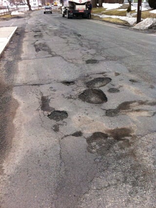 Potholes North Street 09 March 2011