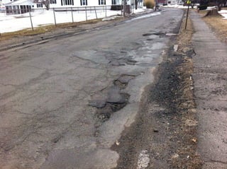 Potholes North Street 09 March 2011