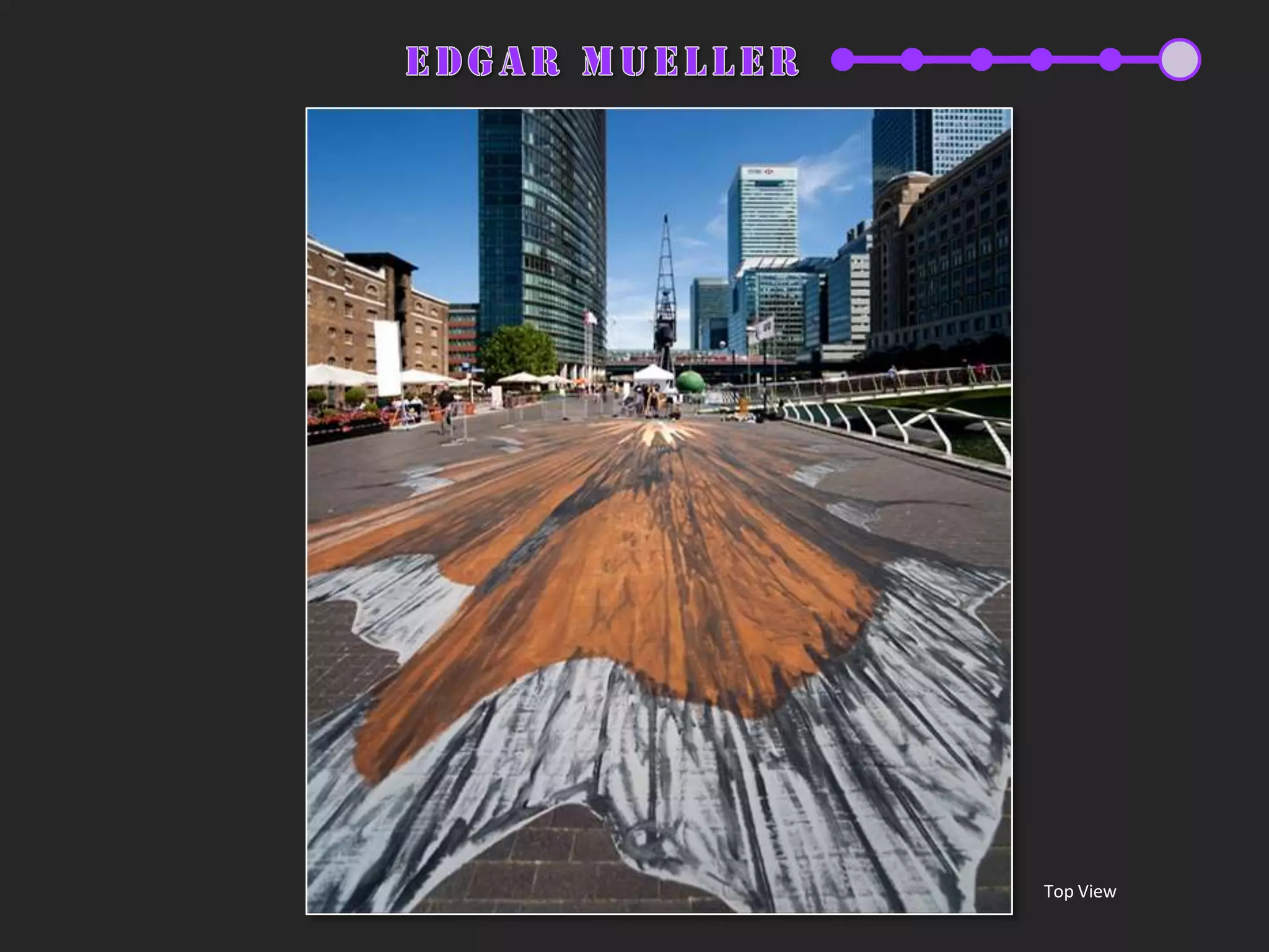 al mercatMobiliari:2.  Cadira i taula de Luís Alicandú, dissenyador veneçolà, 20083.  The Original Fat Cap Chair, projecte del dissenyador alemany Sander van Heukelom, 2010 1.  Làmpada ,dissenyada per Decaf, 20081 Model làmpada2 Model cadira i taula3 Model taburets