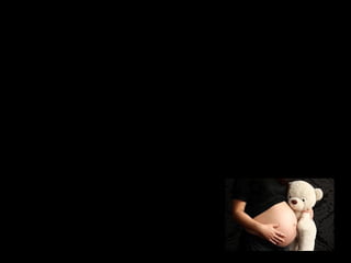 Diversos estudios han encontrado que entre el 11 y el 20 por ciento de los
embarazos en adolescentes son un resultado directo de la violación, mientras
que un 60 por ciento de las madres adolescentes tenían experiencias sexuales
no deseadas anteriores a su embarazo. Antes de los 15 años, la mayoría de
las experiencias de la primera relación sexual en mujeres son de carácter no
voluntario, el Instituto Guttmacher'' encontró que el 60 por ciento de las
muchachas que tuvieron relaciones sexuales antes de los 15 años fueron
obligadas por hombres que en promedio fueron seis años mayores que ellas.
Uno de cada cinco padres de hijos de madres adolescentes admite que ha
forzado a las chicas adolescentes a tener relaciones sexuales con ellos.
 