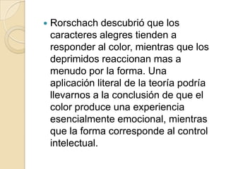 El numero de tintes advertible en un espectro de colores puros entre los dos extremos de violeta y rojo púrpura es algo menor, es de ciento sesenta. Con respecto a pigmentos, no nos apartamos mucho, si pensamos en ciento cincuenta tintes distinguibles, doscientas graduaciones de valor ( claridad ) y un máximo de veinte graduaciones de saturación, con el nivel de valor mas favorable para cada tinte y con un menor numero de graduaciones en los niveles mas altos y mas bajos de valor.