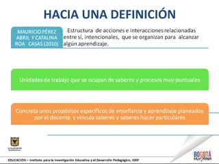 HACIA UNA DEFINICIÓN
 