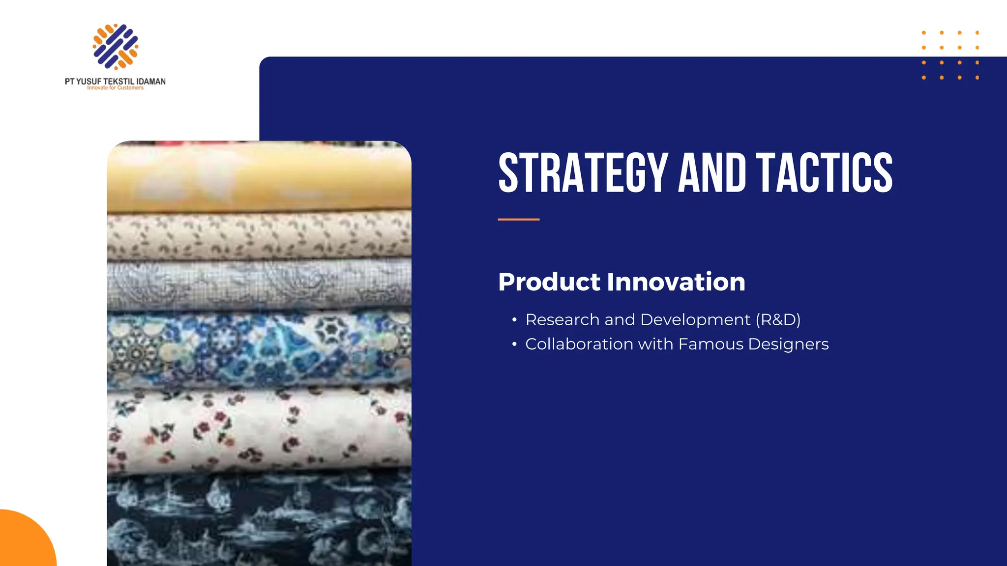 Andi Gunawan memimpin rapat kerja dengan timnya di kantor pusat perusahaan