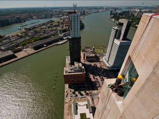 Aparte verankering van beide lijnen. 