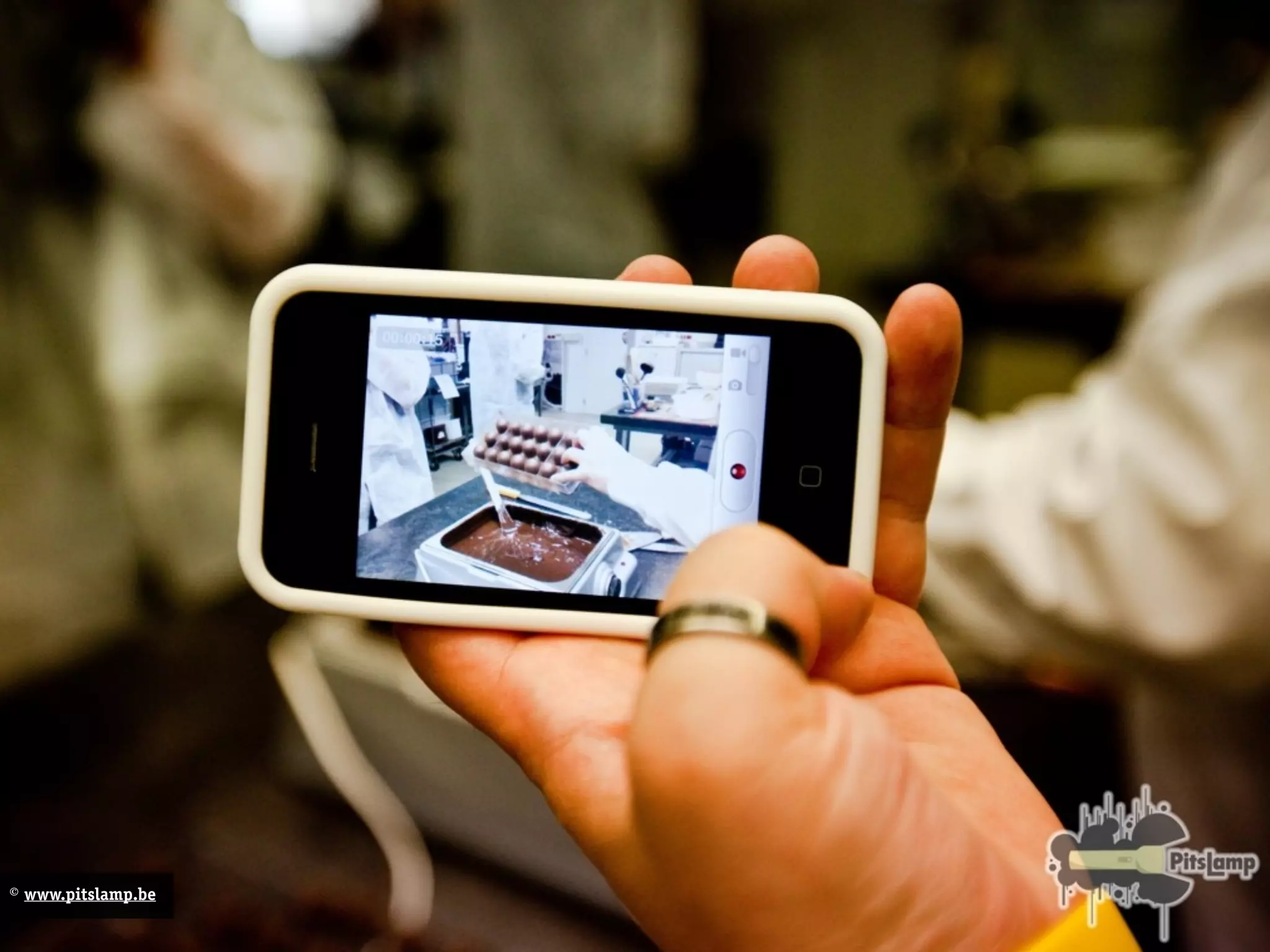 Experience


© www.pitslamp.be
 