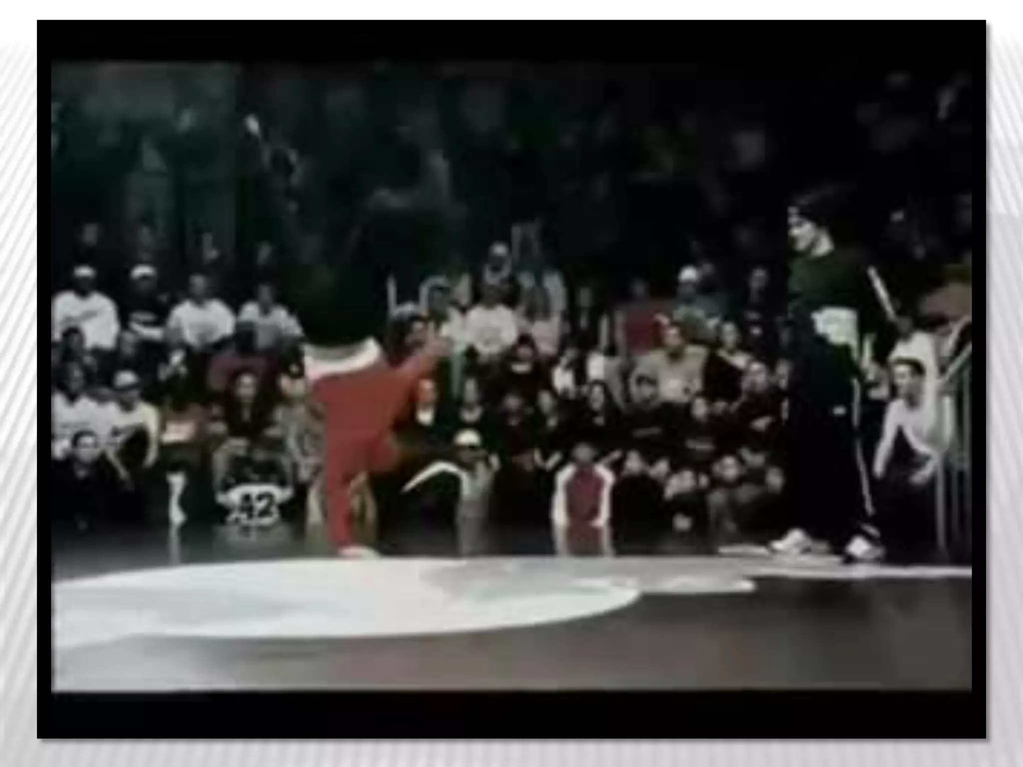 The shoulders should move smoothly parallel to the floor without going up and down and the rise and fall should be executed with the tip-toeing motion at the end of each step.