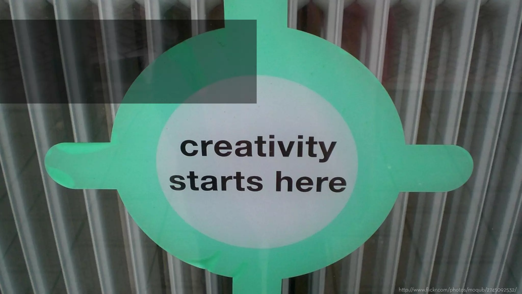 h p://www.ﬂickr.com/photos/moqub/2745092532/
 