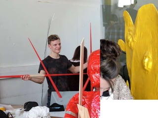 Une sculpture / Un socle