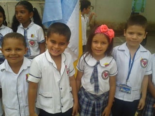 Primera izada de bandera