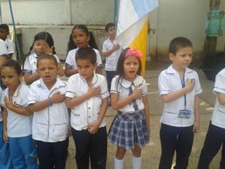 Primera izada de bandera