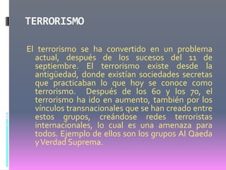 A principios del Siglo XXI la tasa de desempleo era del 85%, aunque a partir del año 2005, comenzó a ceder en forma moderada. También se reanudaron las exportaciones de hierro y caucho, aunque en un volumen inferior al de la década de 1980. Estos sectores proveen gran parte del trabajo legal del país, aunque en repetidos casos los trabajadores se ven sometidos a condiciones de trabajo inseguras o nocivas para la salud.Monrovia es la capital del país, localizada junto al océano Atlántico, en la desembocadura del río Saint Paul. Situada en la isla Bushrod y en el cabo Mesurado, es el principal puerto del país y un importante centro comercial. Sus principales exportaciones son de caucho y hierro, aunque destaca la producción de productos alimentarios, el refino de petróleo, los productos químicos y farmacéuticos y los materiales de construcción. 