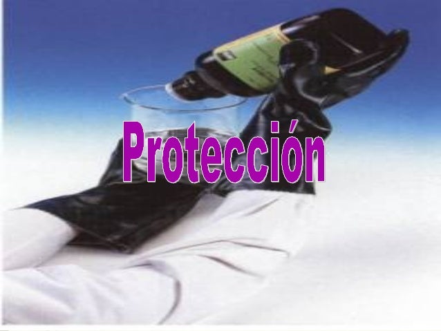 Las mascarillas húmedas para la persona en las bases de la miel