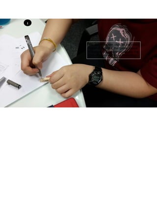 We used wooden clips as the main
material to make the game pieces.
We drew facial expressions onto the
clips as to make it more interactive.
1
 