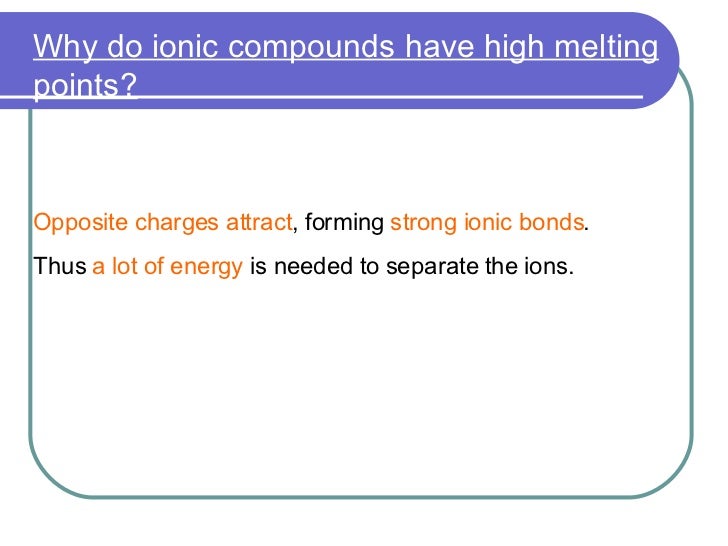 How do aqueous solutions of ionic and molecular compounds differ?