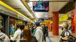 EletromidiaLinha4Amarela
Linha Amarela - Painel Plataforma
EletromidiaLinha4Amarela
 