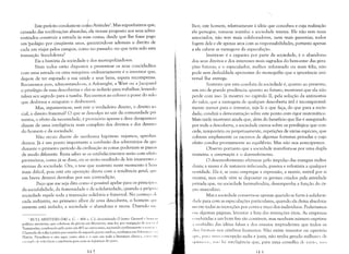Este prefeito conduziu-se cotoAristides1. Mas suponhamos que,
cansado das vociferações absurdãs,
/
ele tivesse proposto aos seus admi­
nistrados construir a estrada às suas custas, desde que lhe fosse pago
umpedágio por cinqüenta anos, garantindo-se ademais o direito de
cada um viajar pelos campos, como no passado: no que teria sido esta
transação fraudulenta?
Eis a história da sociedade e dos monopolizadores.
Nem todos estão dispostos a presentear os seus concidadãos
com uma estrada ou uma máquina: ordinariamente é o inventor que,
depois de ter esgotado a sua saúde e seus bens, espera recompensa.
Recusemos pois, admoestando-os, a Arkwright, a Watt ou a Jacquard
o privilégio de suas descobertas e eles se isolarão para trabalhar, levando
talvez seu segredo para a tumba. Recusemos ao colono a posse do solo
que desbrava e ninguém o desbravará.
Mas, argumenta-se, será este o verdadeiro direito, o direito so­
cial, o direito fraternal? O que se desculpa ao sair da comunidade pri­
mitiva, o efeito da necessidade, é provisório apenas e deve desaparecer
diante de uma inteligência mais completa dos direitos e dos deveres
do homem e da sociedade.
Não recuo diante de nenhuma hipótese: vejamos, aproful1
demos. Já é um ponto importante a confissão dos adversários de qUl'
durante o primeiro período da civilização as coisas poderiam se passaI
de modo diferente. Resta saber se os estabelecimentos serão com efeitl)
provisórios, como já se disse, ou se serão resultado de leis imanentes I'
eternas da sociedade. Ora, a tese que sustento neste momento é bem
mais difícil, pois está em oposição direta com a tendência geral, qtW
em breve deverei derrubar por sua contradição.
Peço que me seja dito como é possível apelar para os princípÍl l:,
da sociabilidade, da fraternidade e da solidariedade, quando a próprÍ:I
sociedade repele toda a transação solidária e fraternal. No começo (I(
cada indústria, no primeiro albor de uma descoberta, o homem lil I<
inventa está isolado; a sociedade o abandona e recua. Dizendo 1I I'
I [N.T.J: ARISTIDES (540 a. C. - 468 a. c.), denominado O Justo: General l' IHlIl""
político ateniense, que cobriu-se de glórias em Maratona, mas foi, por instigação de "'1 11',[
Temistocles, condenado pelo povo em 483 ao ostracismo, aceitando cordatamente a "'111'1"
Chamado devolta á pátria por ocasião da segunda guerra médica, combateu em S:lLlIlli I:l 'I "I
I'lat('ia, Proudhon o cita aqui, como aliás é o caso em toda a literatura clássicl, C"II1" li'"
""'1111'1" de toier:lncia e paciência para com as injustiças do povo.
~n
lhor, este homem, relativamente à idéia que concebeu e cuja realização
ele persegue, torna-se sozinho a sociedade inteira. Ele não tem mais
associados, não tem mais colaboradores, nem mais garantias; todos
fogem dele e ele apenas arca com as responsabilidades, portanto apenas
a ele cabem as vantagens da especulação.
Insista-se: é a cegueira por parte da sociedade, é o abandono
dos seus direitos e dos interesses mais sagrados do bem-estar das gera­
ções futuras; e o especulador, melhor informado ou mais feliz, não
pode sem deslealdade aproveitar do monopólio que a ignorância uni­
versal lhe entrega.
Sustento que esta conduta da sociedade é, quanto ao presente,
um ato de grande prudência; quanto ao futuro, mostrarei que ela não
perde com isso. Já mostrei no capítulo ll, pela solução da antinomia
do valor, que a vantagem de qualquer descoberta útil é incomparavel­
mente menor para o inventor, seja lá o que faça, do que para a socie­
dade; conduzi a demonstração sobre este ponto com rigor matemático.
Mais tarde mostrarei ainda que, além do benefício que lhe é assegurado
por toda a descoberta, a sociedade exerce sobre os privilégios que con­
cede, temporária ou perpetuamente, repetições de várias espécies! que
cobrem amplamente os excessos de algumas fortunas privadas e cujo
efeito conduz prontamente ao equilíbrio. Mas não nos antecipemos.
Observo portanto que a sociedade manifesta-se por uma dupla
maneira: a conservação e o desenvolvimento.
O desenvolvimento efetua-se pelo impulso das energias indivi­
duais; a massa é de natureza infecunda, passiva e refratária a qualquer
novidade. Ela é, se ouso empregar a expressão, a matriz, estéril por si
mesma, mas onde vêm se depositar os germes criados pela atividade
privada que, na sociedade hermafrodita, desempenha a função do ór­
!::'I() masculino.
Mas a sociedade conserva-se apenas quando se furta à solidarie­
dade para com as especulações particulares, quando ela deixa absoluta­
Illl'nte todas as inovações por conta e risco dos indivíduos. Poderíamos
l'lll algumas páginas, levantar a lista das invenções úteis. As empresas
IIl Iduzidas a um bom fim são contáveis, mas nenhum número exprime
:1 1III dridão das idéias falsas e dos ensaios imprudentes que todos os
(I j:l.'i hrota III nos cérebros humanos. Não existe inventor ou operário
'111(', p:II":1 11111:1 l'oncepção sadia e justa, não tenha gerado milhares de
II"ilI'I:I:" 11:1( k inteligência que, para uma centelha lk raZ:ll', 11:11)
 I 

 