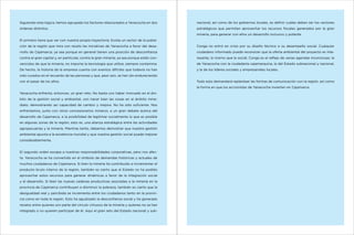 Siguiendo esta lógica, hemos agrupado los factores relacionados a Yanacocha en dos

nacional, así como de los gobiernos locales, es definir cuáles deben ser los vectores

órdenes distintos.

estratégicos que permitan aprovechar los recursos fiscales generados por la gran
minería, para generar con ellos un desarrollo inclusivo y potente.

El primero tiene que ver con nuestra propia trayectoria. Existe un sector de la población de la región que mira con recelo las iniciativas de Yanacocha a favor del desa-

Conga no entró en crisis por su diseño técnico o su desempeño social. Cualquier

rrollo de Cajamarca; ya sea porque en general tienen una posición de desconfianza

ciudadano informado puede reconocer que la oferta ambiental del proyecto es inte-

contra el gran capital y, en particular, contra la gran minería; ya sea porque están con-

resante, lo mismo que la social. Conga es el reflejo de varias agendas inconclusas: la

vencidos de que la minería, no importa la tecnología que utilice, siempre contamina.

de Yanacocha con la ciudadanía cajamarquina, la del Estado subnacional y nacional,

De hecho, la historia de la empresa cuenta con eventos difíciles que todavía no han

y la de los líderes sociales y empresariales locales.

sido curados en el recuerdo de las personas y que, peor aún, se han ido endureciendo
con el pasar de los años.

Todo esto demandará replantear las formas de comunicación con la región, así como
la forma en que los accionistas de Yanacocha invierten en Cajamarca.

Yanacocha enfrenta, entonces, un gran reto. No basta con haber innovado en el ámbito de la gestión social y ambiental, con hacer bien las cosas en el ámbito inmediato, demostrando así capacidad de cambio y mejora. No ha sido suficiente. Nos
enfrentamos, junto con otros concesionarios mineros, a un gran debate acerca del
desarrollo de Cajamarca, a la posibilidad de legitimar socialmente lo que es posible
en algunas zonas de la región, esto es, una alianza estratégica entre las actividades
agropecuarias y la minería. Mientras tanto, debemos demostrar que nuestra gestión
ambiental apunta a la excelencia mundial y que nuestra gestión social puede mejorar
considerablemente.

El segundo orden escapa a nuestras responsabilidades corporativas, pero nos afecta. Yanacocha se ha convertido en el símbolo de demandas históricas y actuales de
muchos ciudadanos de Cajamarca. Si bien la minería ha contribuido a incrementar el
producto bruto interno de la región, también es cierto que el Estado no ha podido
aprovechar estos recursos para generar dinámicas a favor de la integración social
y el desarrollo. Si bien las nuevas cadenas productivas asociadas a la minería en la
provincia de Cajamarca contribuyen a disminuir la pobreza, también es cierto que la
desigualdad real y percibida se incrementa entre los ciudadanos tanto en la provincia como en toda la región. Esto ha agudizado la desconfianza social y ha generado
recelos entre quienes son parte del círculo virtuoso de la minería y quienes no se han
integrado o no quieren participar de él. Aquí el gran reto del Estado nacional y sub-

 