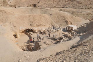 Proyecto Amenhotep Huy, diario de excavación del 5 de noviembre