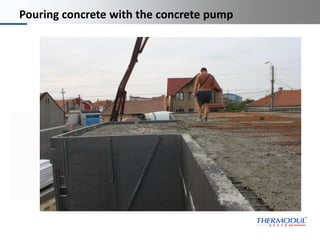 Platzhalter
Dies ist ein
Platzhaltertext für
Ihren eigenen Text.
Dieser Text soll nur
demonstrieren, wie Ihr
eigener Text
dargestellt wird, wenn
Sie den Platzhaltertext
ersetzen.
Thermodul
Technology
(manufacturing
machines)
Pouring concrete with the concrete pump
Building with Thermodul
wall elements
 