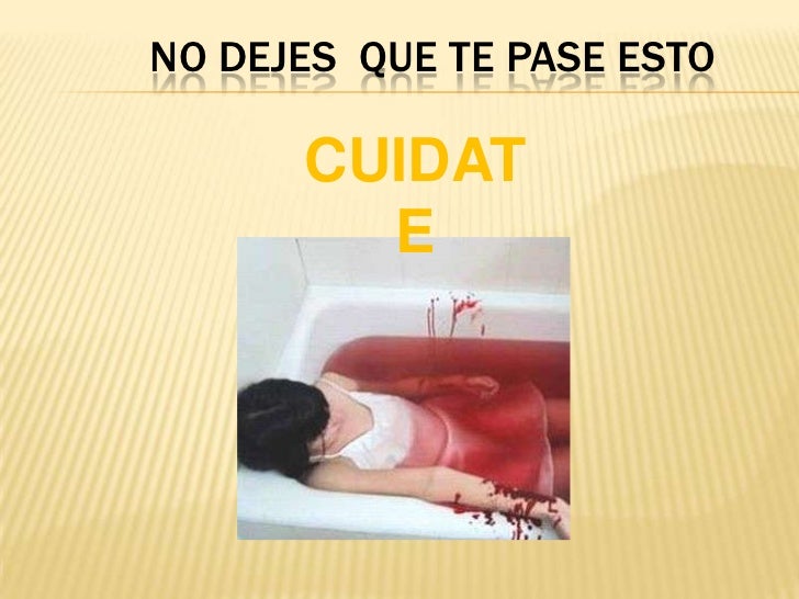 A joven le vendan los ojos como trampa 8