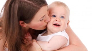 Stephanie Disant - Article - Etre mère suffirait pour être professionnel Petite Enfance