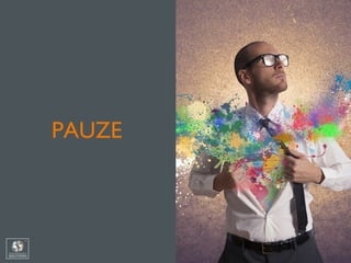 PAUZE
 