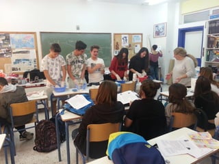 Παρασκευή ψωμιού στο 10ο Γυμνάσιο Νίκαιας