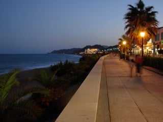 Pueblos bonitos-de-espana-mojacar-milespowerpoints.com