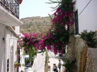 Pueblos bonitos-de-espana-mojacar-milespowerpoints.com