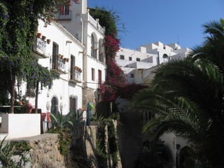 Pueblos bonitos-de-espana-mojacar-milespowerpoints.com