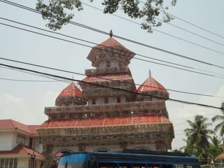 Puthur vela 2012