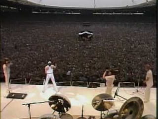 Queen Queen é uma banda de rock que já vendeu mais de 300 milhões de cópias no mundo inteiro e é liderada atualmente por Brian May (guitarra) e Roger Taylor (bateria). Foi uma das mais populares bandas britânicas dos anos 1970 e 1980, sendo precursora do rock tal como hoje o conhecemos, com magníficas produções dos seus concertos e videoclipes das suas canções.  Mesmo nunca tendo sido levada a sério pelos críticos da sua época, que consideravam a sua música "comercial" (a crítica de hoje considera os Queen como uma das melhores bandas de rock de todos os tempos), a banda tornou-se a das mais famosas entre o público, graças à sua mistura única entre as complexas e elaboradas apresentações ao vivo e o dinamismo e carisma da sua estrela maior, o vocalista Freddie Mercury. 