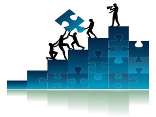 Organización del grupo familiar.
Líder del grupo: coordina el grupo familiar.
Un grupo familiar esta conformado por:
Asistente: Líder en formación con el propósito de convertirse en un nuevo líder.
Anfitrión: Colabora con las reuniones en su casa e invita a sus vecinos.
Creyentes y personas nuevas: asisten a la reunión.
 