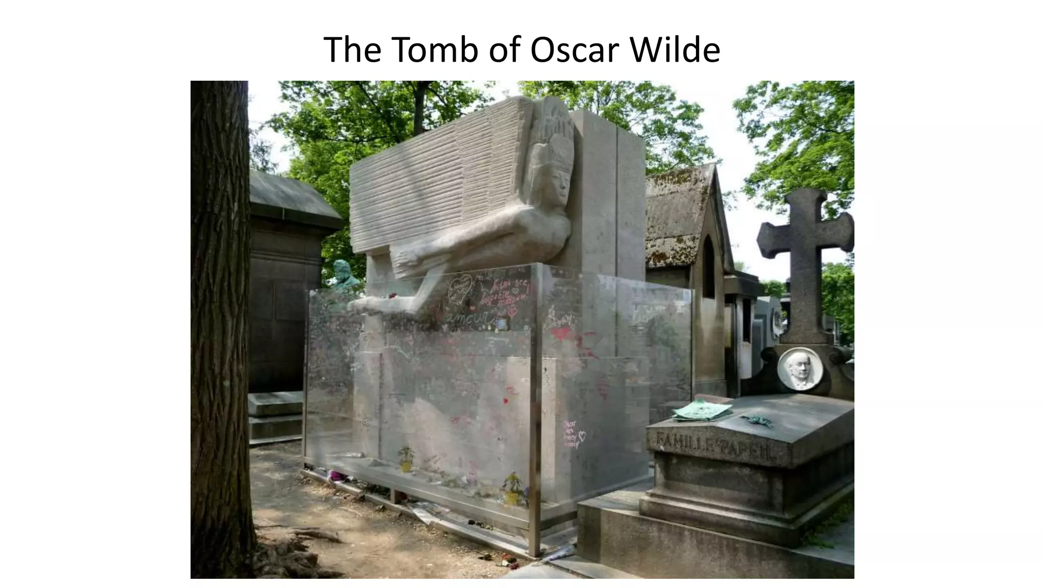 The Tomb of Oscar Wilde
 