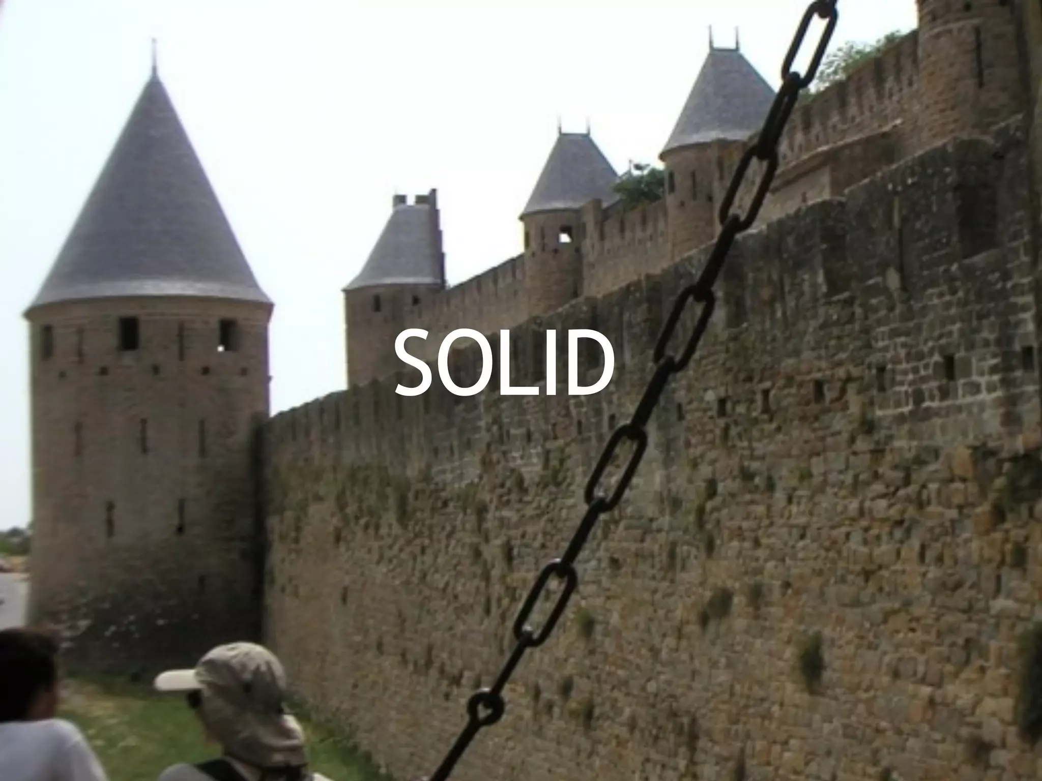 SOLID
 