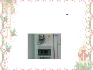         พลังงานไฟฟ้าที่ใช้ในบ้านอ่านได้จากเครื่องมือวัดพลังงานไฟฟ้าที่เรียกว่า มาตรไฟฟ้า ซึ่งวัดพลังงานไฟฟ้าเป็นกิโลวัตต์-ชั่วโมง หรือหน่วย มาตรไฟฟ้ามีหลายขนาดกำหนดตามปริมาณกระแสไฟฟ้าสูงสุดที่ผ่านมาตรไฟฟ้า 