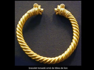 bracelet torsadé orné de têtes de lion
 