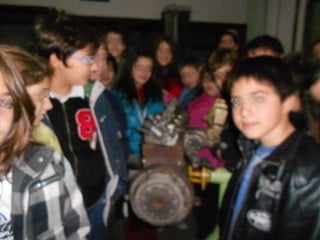 επίσκεψη σε συνεργείο