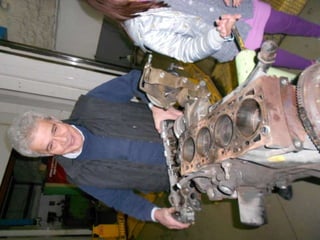 επίσκεψη σε συνεργείο