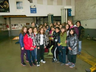 επίσκεψη σε συνεργείο