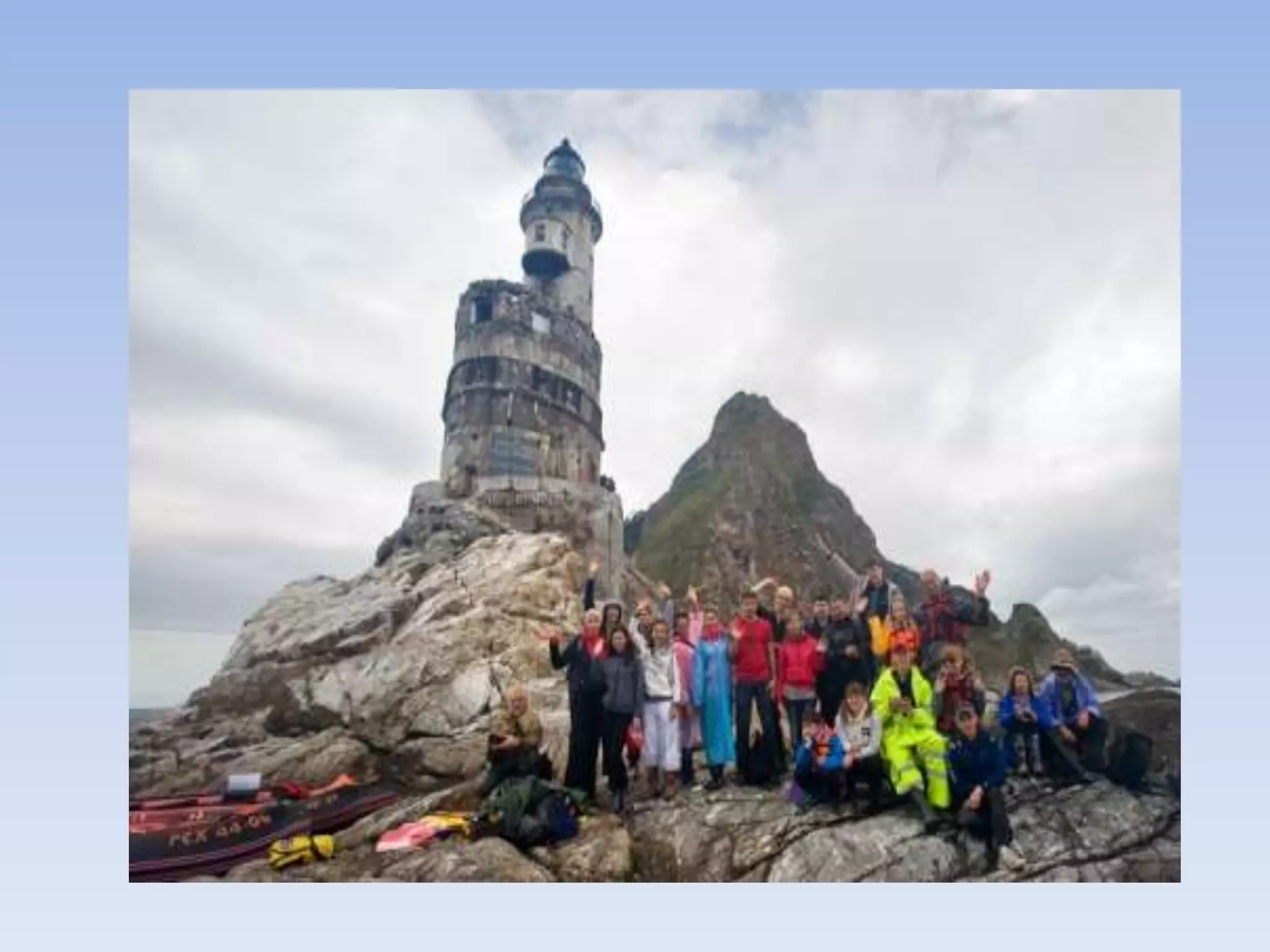 мыс и маяк анива