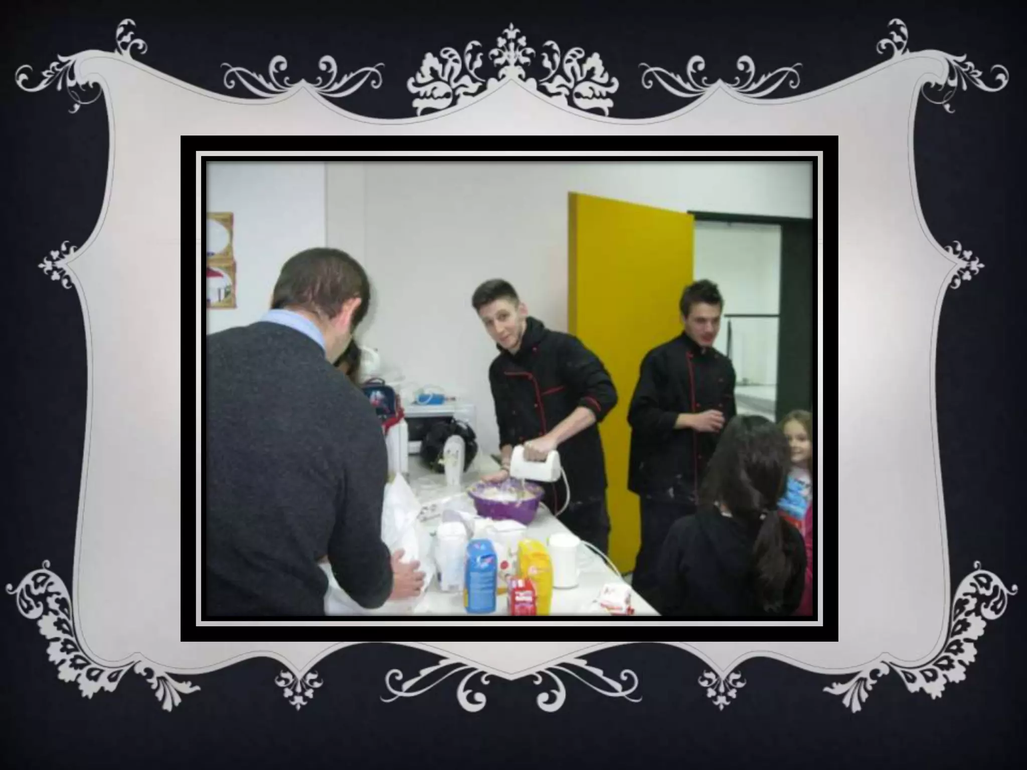 Οι κουραμπιέδες του Πειραματικού