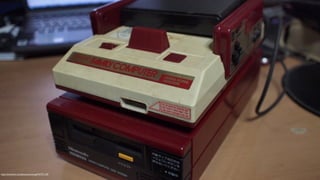 62http://www.ﬂickr.com/photos/erickong/4737751129/
 