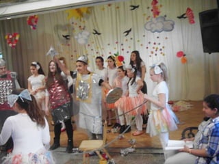 ДРАМСКИ ФЕСТИВАЛ