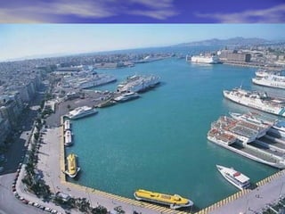 TTο λιμάνι του Πειραιάο λιμάνι του Πειραιά
 